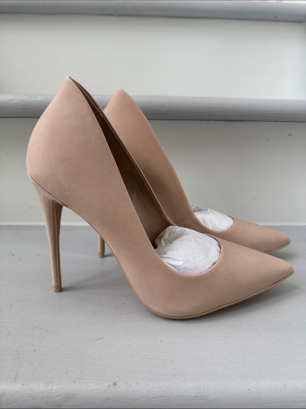 Classic Pointed-Toe Nude High Heels - Women's Pumps